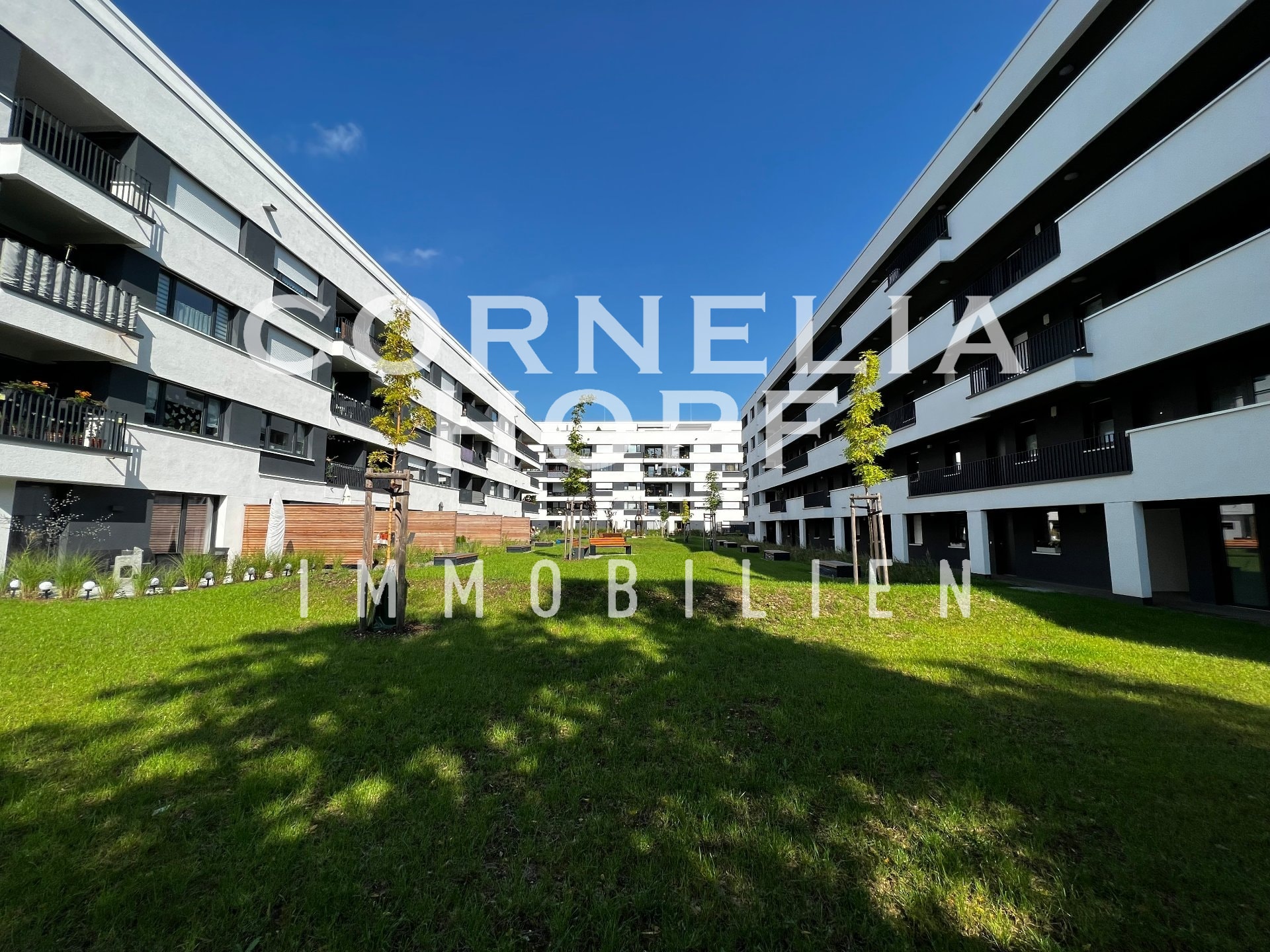SmartHome 2-Zimmer-Wohnung mit Aufzug – Bild 1